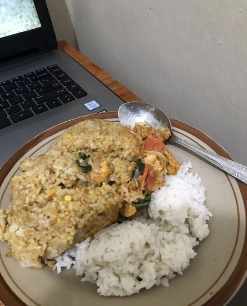 15 Potret makanan absurd ini bikin geleng-geleng kepala