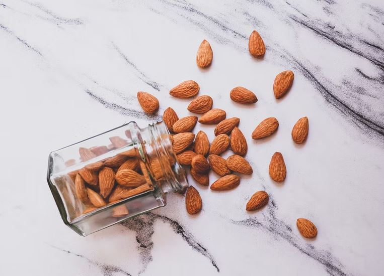 10 Pola makan Ria Ricis saat hamil, bantu atasi anemia