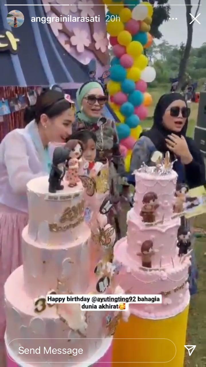 pesta kejutan ultah Ayu Ting Ting © berbagai sumber pesta kejutan ultah Ayu Ting Ting © berbagai sumber