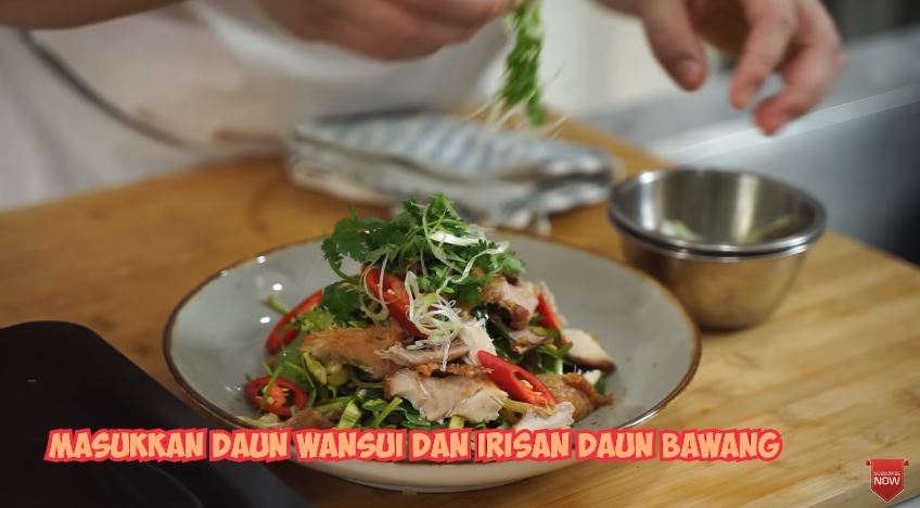 Kreasi salad sayur ala 11 seleb, cocok jadi inspirasi menu sehat