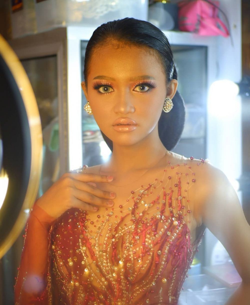 potret olive jadi model remaja © instagram