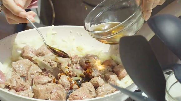 10 Trik masak sehat ala Meisya Siregar, tetap enak dan padat nutrisi