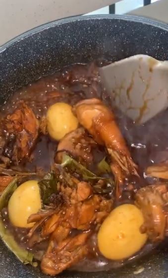 10 Trik masak sehat ala Meisya Siregar, tetap enak dan padat nutrisi