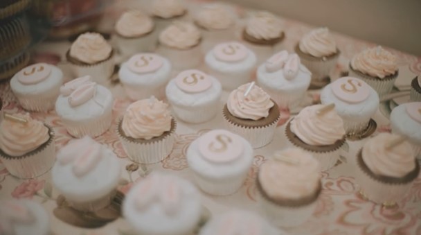 11 Potret kue ulang tahun Shandy ke-35, elegan bertema ballerina