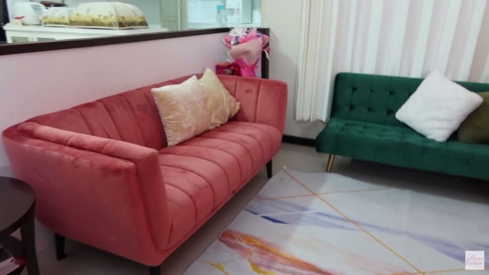 penampakan rumah sementara arumi bachsin © YouTube