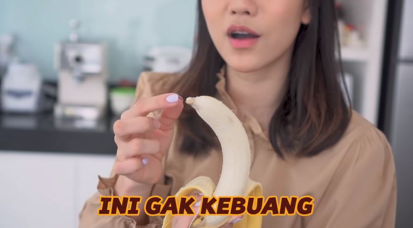10 Cara kupas buah ala Jessica Jane, lebih simpel dan cepat