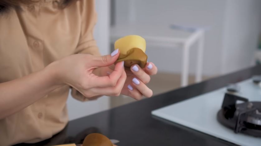 10 Cara kupas buah ala Jessica Jane, lebih simpel dan cepat