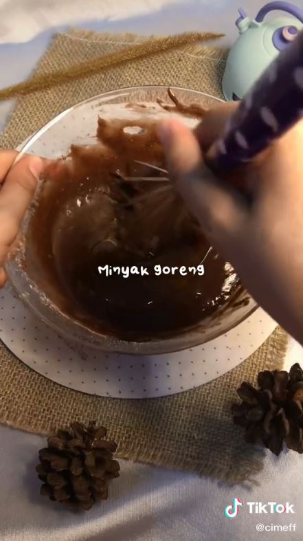 Resep simpel bikin brownies pakai rice cooker, teksturnya lembut