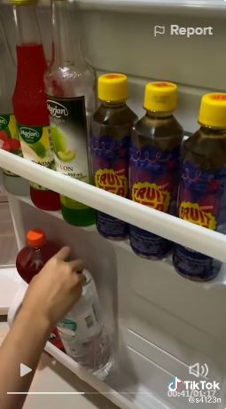 6 Cara simpel menata kulkas ala anak kosan agar rapi bak minimarket