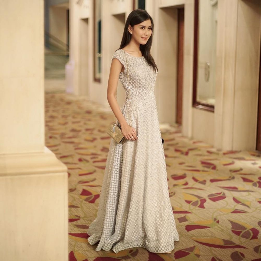 pesona syahnaz hadiri kondangan © instagram pesona syahnaz hadiri kondangan © instagram