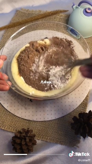 Resep simpel bikin brownies pakai rice cooker, teksturnya lembut