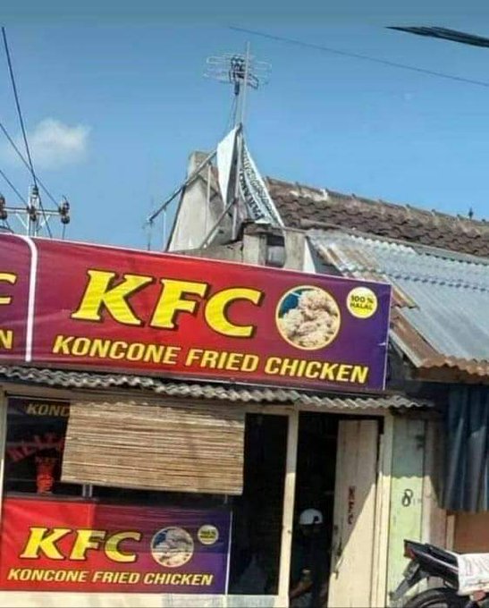 menu ayam tapi tulisannya nyeleneh © berbagai sumber menu ayam tapi tulisannya nyeleneh © berbagai sumber