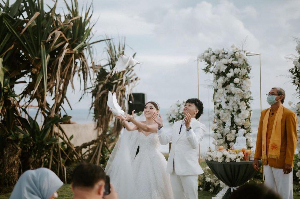 Momen pernikahan YouTuber © berbagai sumber