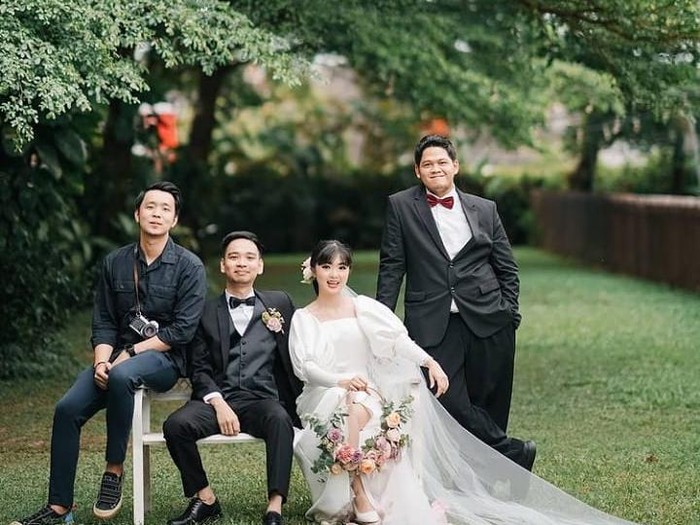 Momen pernikahan 11 YouTuber, Jang Hansol tak kuasa tahan rasa haru
