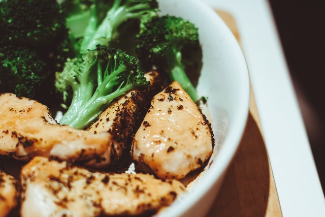 11 Menu diet Meisya Siregar, bikin berat badan stabil di 50-an kg