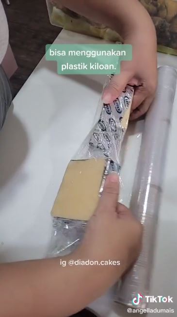 Jangan masukkan freezer, ini 7 cara simpan keju yang benar supaya awet