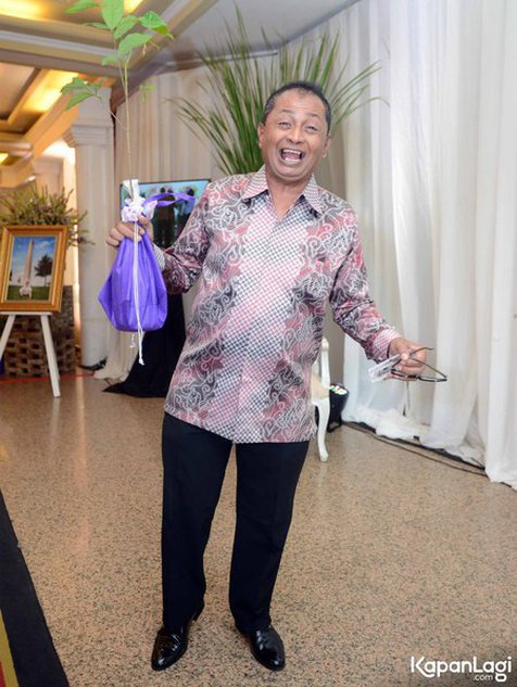 Kadir Berbagai sumber Kadir Berbagai sumber