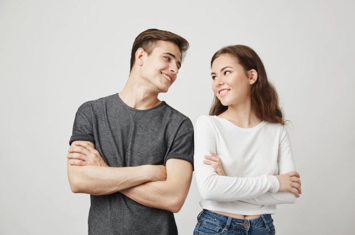 Arti posesif dalam hubungan © 2022 berbagai sumber Arti posesif dalam hubungan © 2022 berbagai sumber