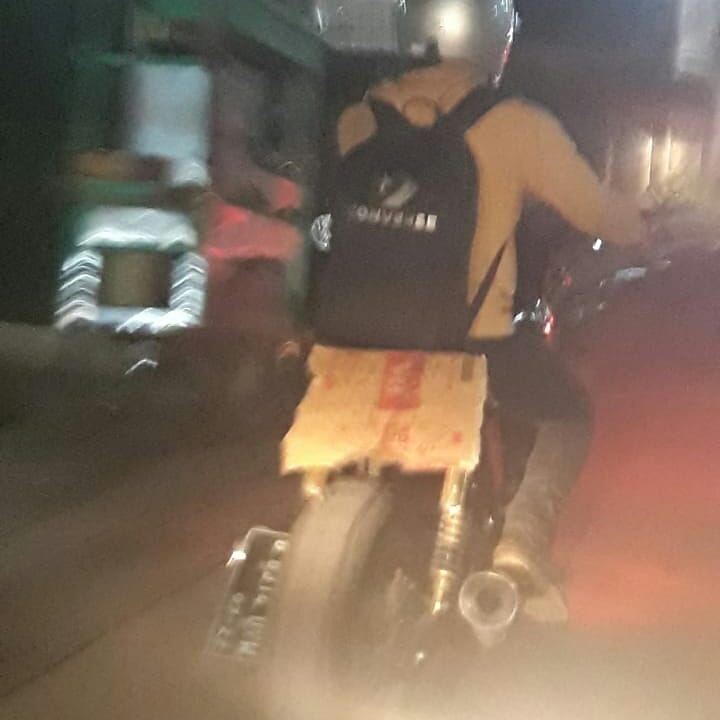 pengganti spakbor belakang motor lucu © berbagai sumber pengganti spakbor belakang motor lucu © berbagai sumber