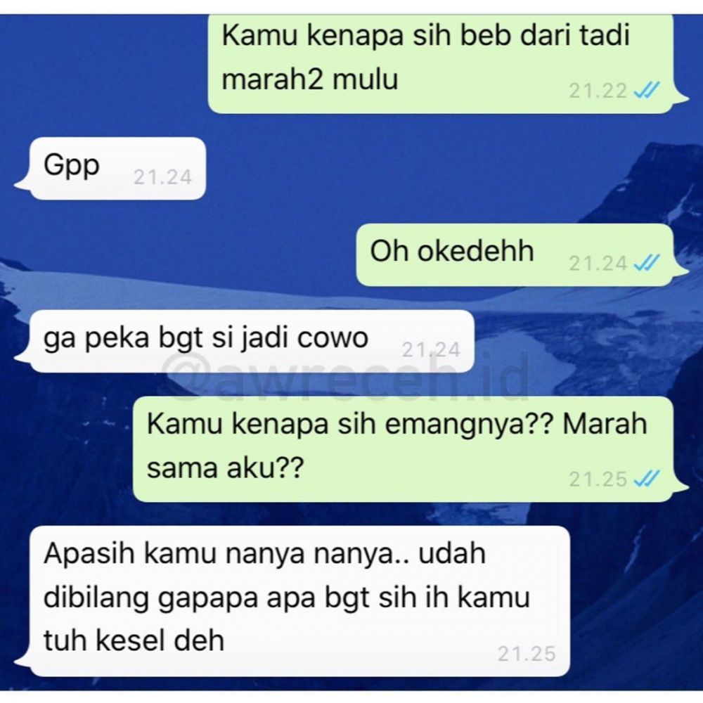 Chat lucu bikin pacar jadi serba salah © berbagai sumber