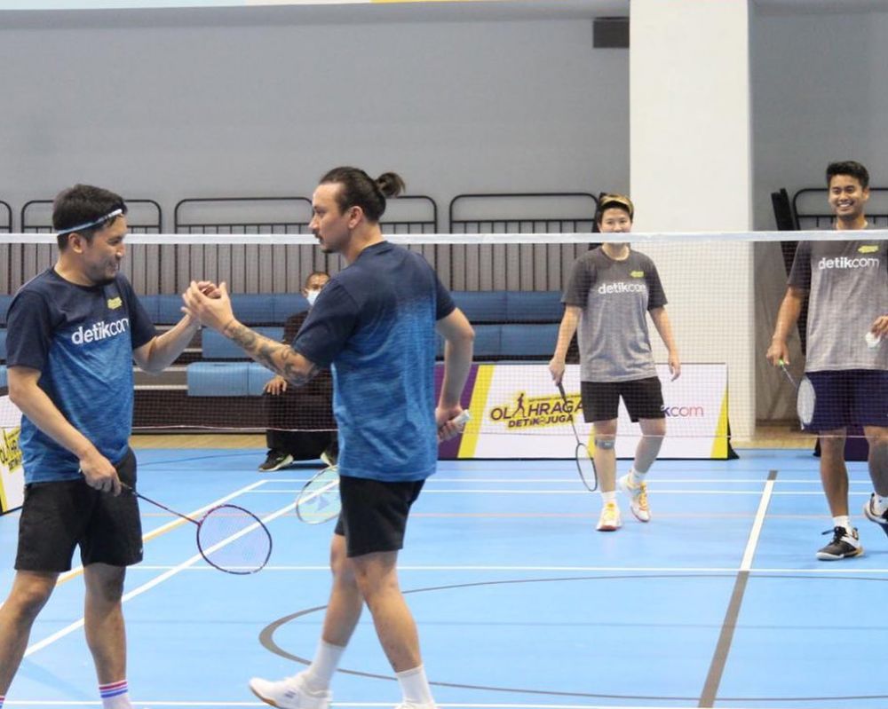 momen persahabatan vincent desta © berbagai sumber