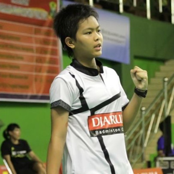 Siti Fadia Berbagai sumber