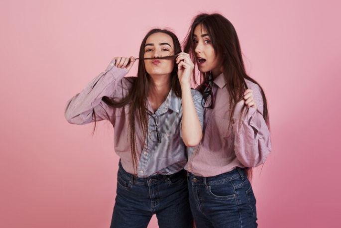 Arti mimpi mencium menurut primbon © 2022 berbagai sumber