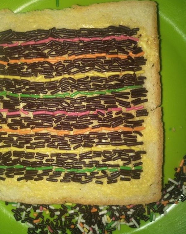 17 Kreasi roti tawar meses ini kreatif abis, bikin nggak tega makan