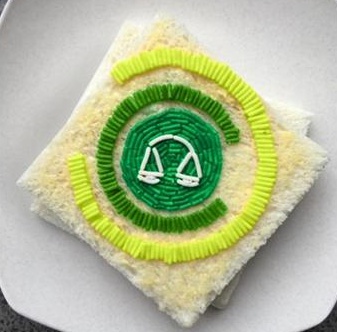 17 Kreasi roti tawar meses ini kreatif abis, bikin nggak tega makan