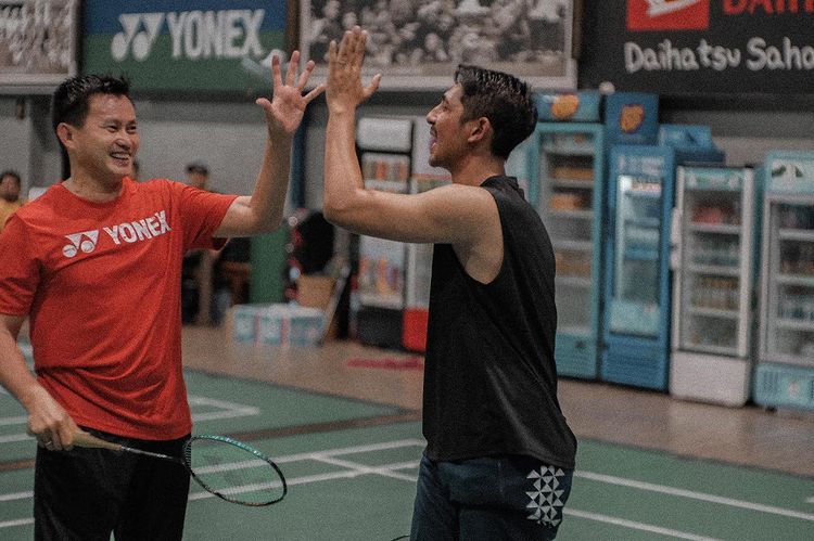 Aktivitas Arya Saloka © berbagai sumber