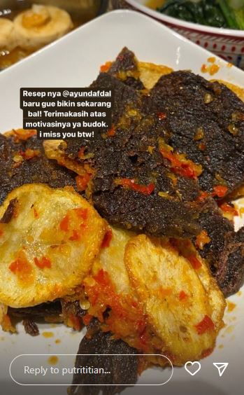 11 Inspirasi lauk sehari-hari ala Putri Titian, lezat dan nggak ribet