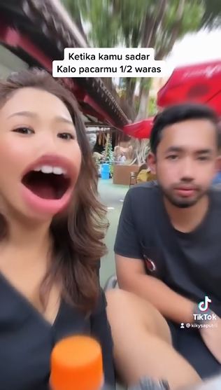 Kiky Saputri dan kekasih baru © Instagram/@kikysaputrii