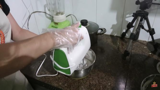 10 Langkah Mahalini bikin mille crepes teflon, lembut dan antigagal