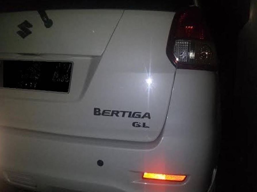 Tulisan lucu merek di mobil pribadi © berbagai sumber