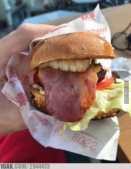 11 Kreasi burger antimainstream ini malah bikin ragu mau makan