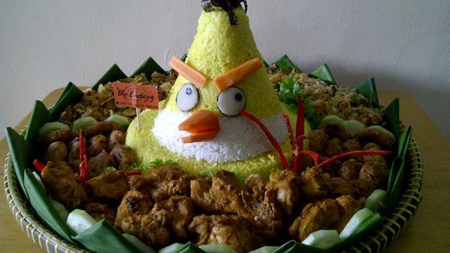 bentuk tumpeng nyeleneh abis © berbagai sumber