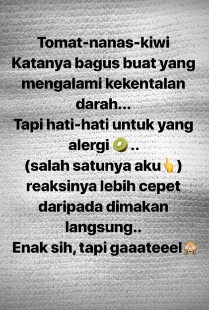 10 Pola makan ala Tika Bravani, bantu tubuh fit dan tak mudah sakit