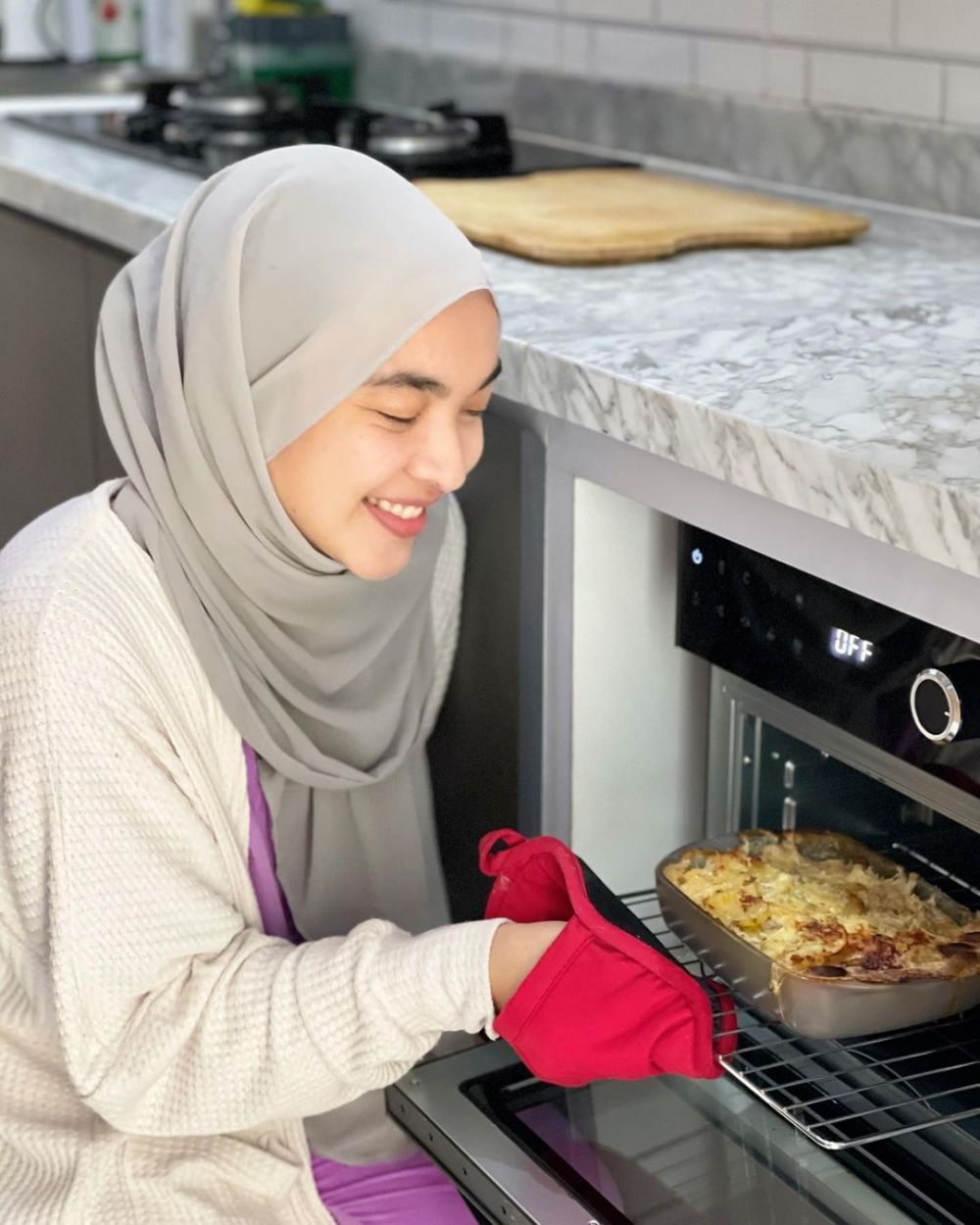 10 Pola makan ala Tika Bravani, bantu tubuh fit dan tak mudah sakit