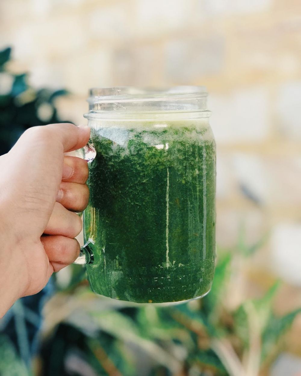 10 Pola makan ala Tika Bravani, bantu tubuh fit dan tak mudah sakit