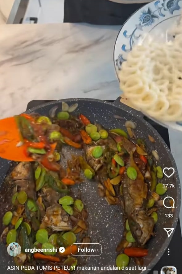 13 Kreasi lauk Angbeen Rishi istri Adly Fairuz, lezat dan antibosan