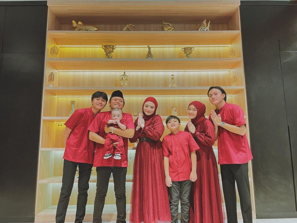 Rizky Febian hibur Nathalie Holscher © 2022 Instagram Rizky Febian hibur Nathalie Holscher © 2022 Instagram