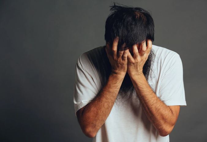 Arti playing victim © 2022 berbagai sumber Arti playing victim © 2022 berbagai sumber