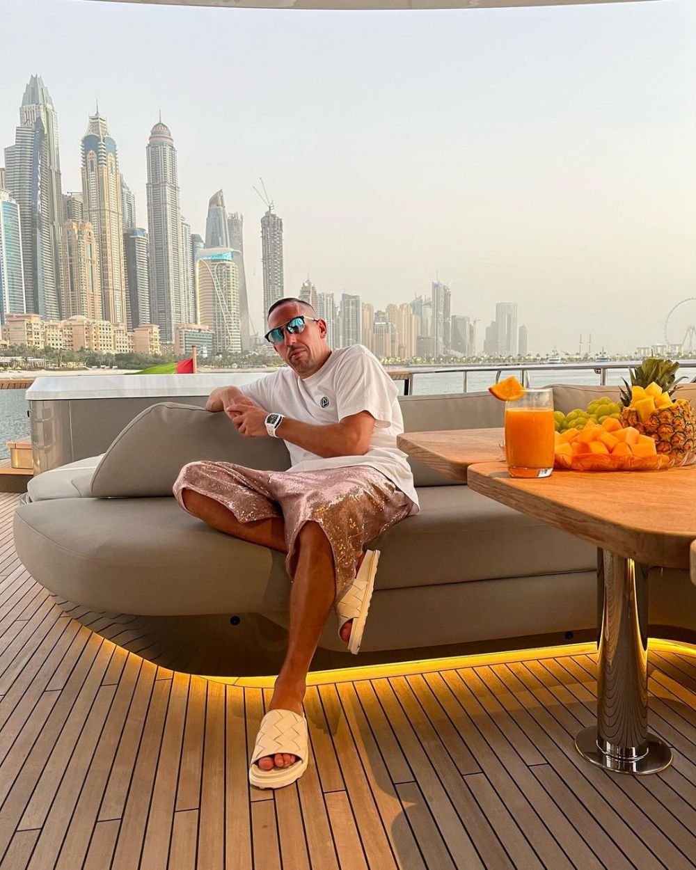 Cara 11 pemain top belanjakan harta Dari berbagai sumber