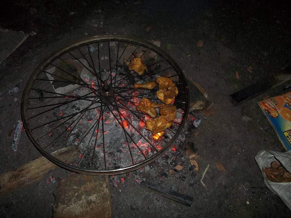 masak outdoor alatnya nyeleneh pol © berbagai sumber