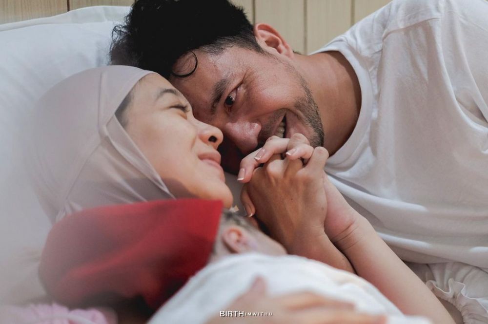 dian ayu melahirkan anak ketiga © berbagai sumber dian ayu melahirkan anak ketiga © berbagai sumber