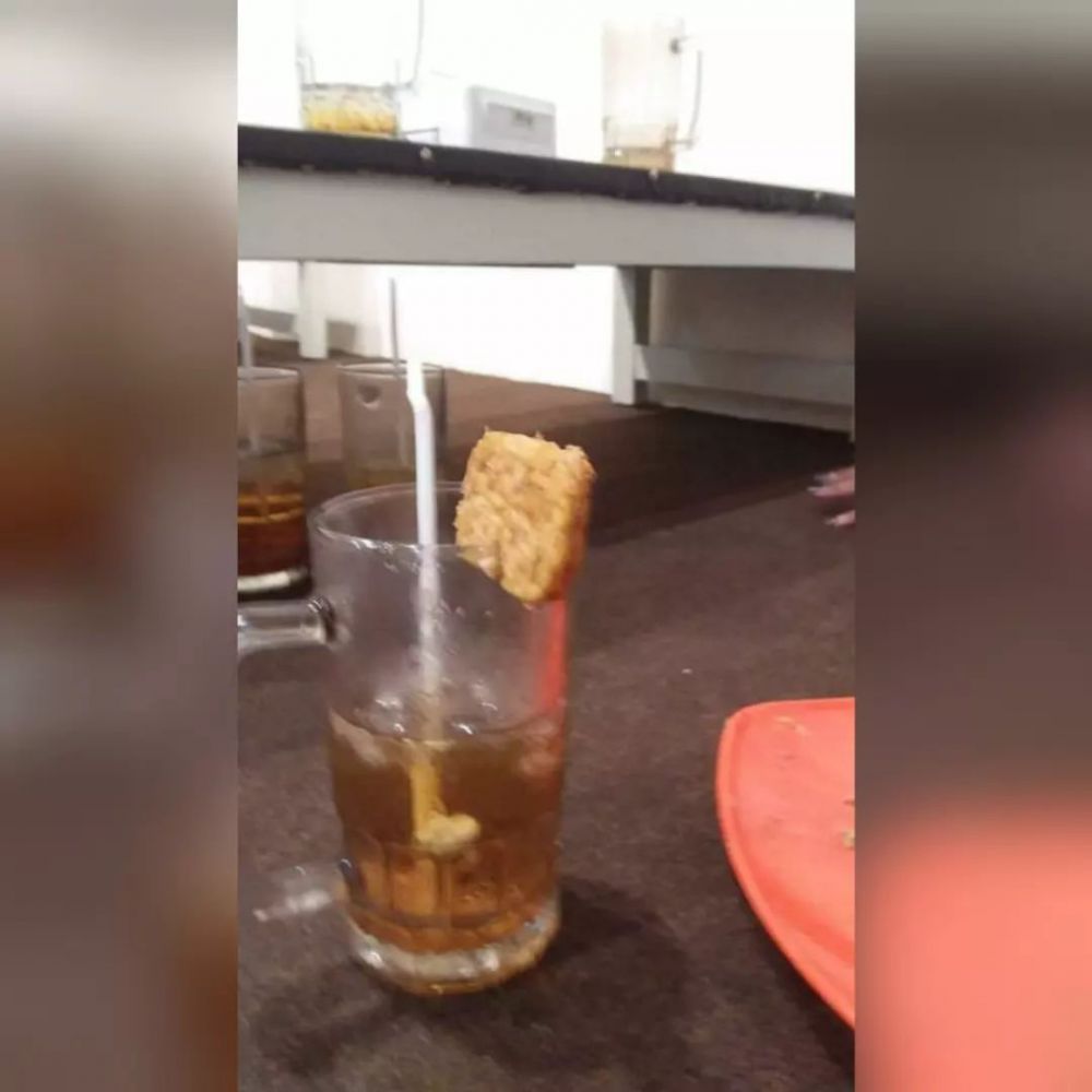 15 Cara nyeleneh bikin aneka minuman dingin, bikin nggak habis pikir