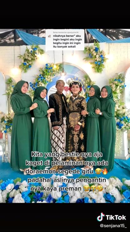 Pengantin gelar pernikahan bertema doraemon © berbagai sumber Pengantin gelar pernikahan bertema doraemon © berbagai sumber