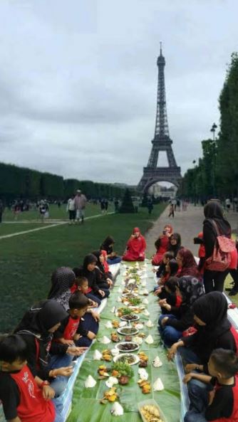 editan foto bareng yang kocak abis © berbagai sumber editan foto bareng yang kocak abis © berbagai sumber