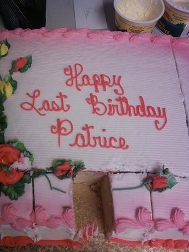 15 Potret kue ulang tahun dengan hiasan nyeleneh, idenya ada-ada aja