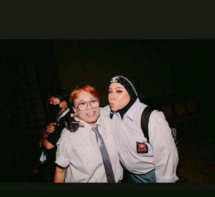 gaya seleb di ulang tahun ussy © instagram